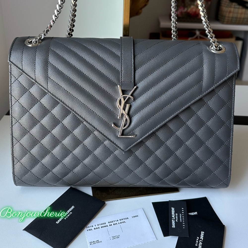 Authentic Saint Laurent large envelope bag - Picture 4 of 16